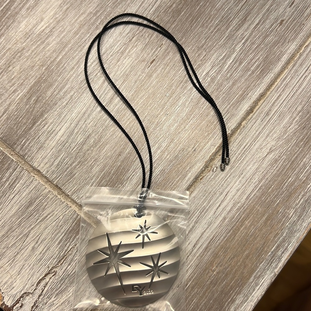 Stainless steel bag or gift tags from David Yurman